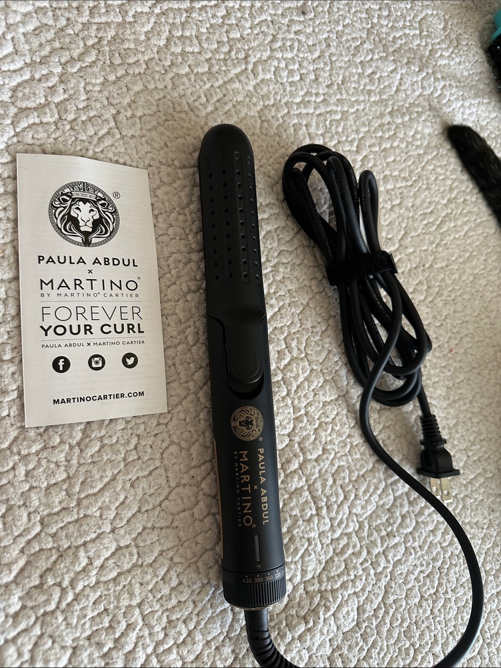 Paula Abdul Forever Your Curl curling iron